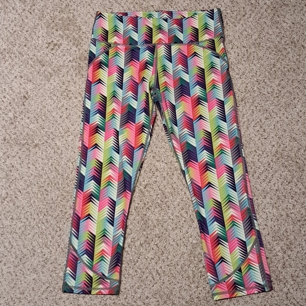 FABLETICS xs colorful legging workout capris; barely worn!